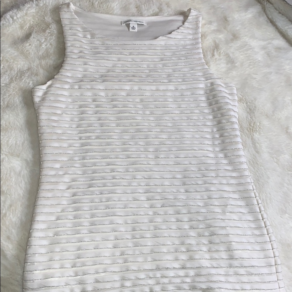Banana republic women’s top!